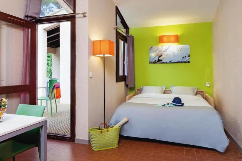 Belambra Clubs La Colle-Sur-Loup - Les Terrasses De Saint-Paul De Vence Ξενοδοχείο Εξωτερικό φωτογραφία