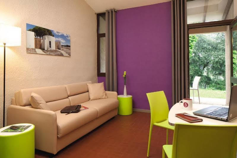 Belambra Clubs La Colle-Sur-Loup - Les Terrasses De Saint-Paul De Vence Ξενοδοχείο Εξωτερικό φωτογραφία